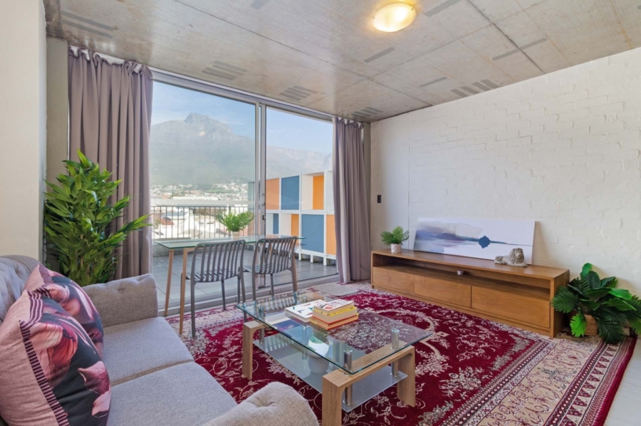 1 Bedroom Property for Sale in Woodstock Western Cape